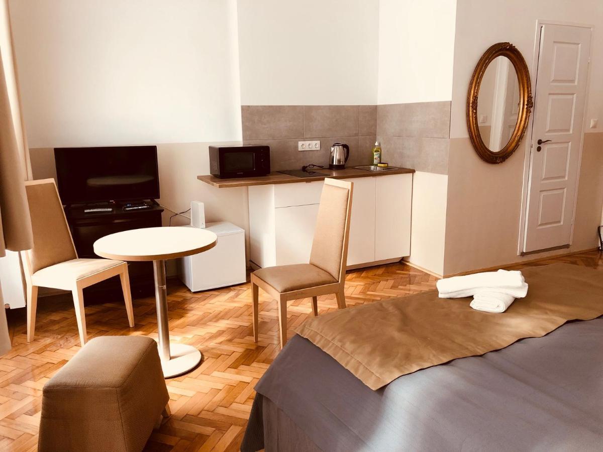 Downtown Apartment بودابست المظهر الخارجي الصورة